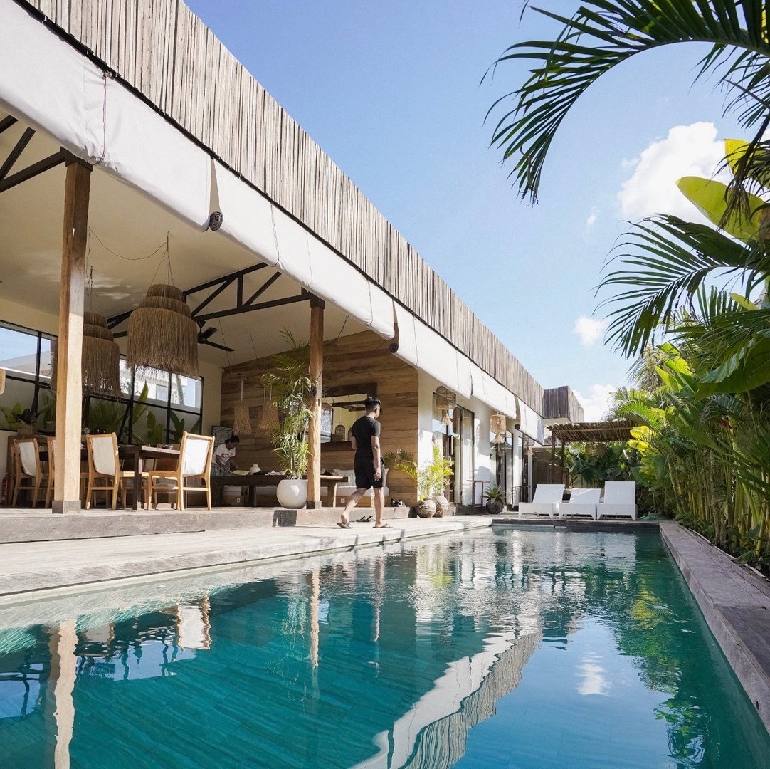 Real Estate Content Background