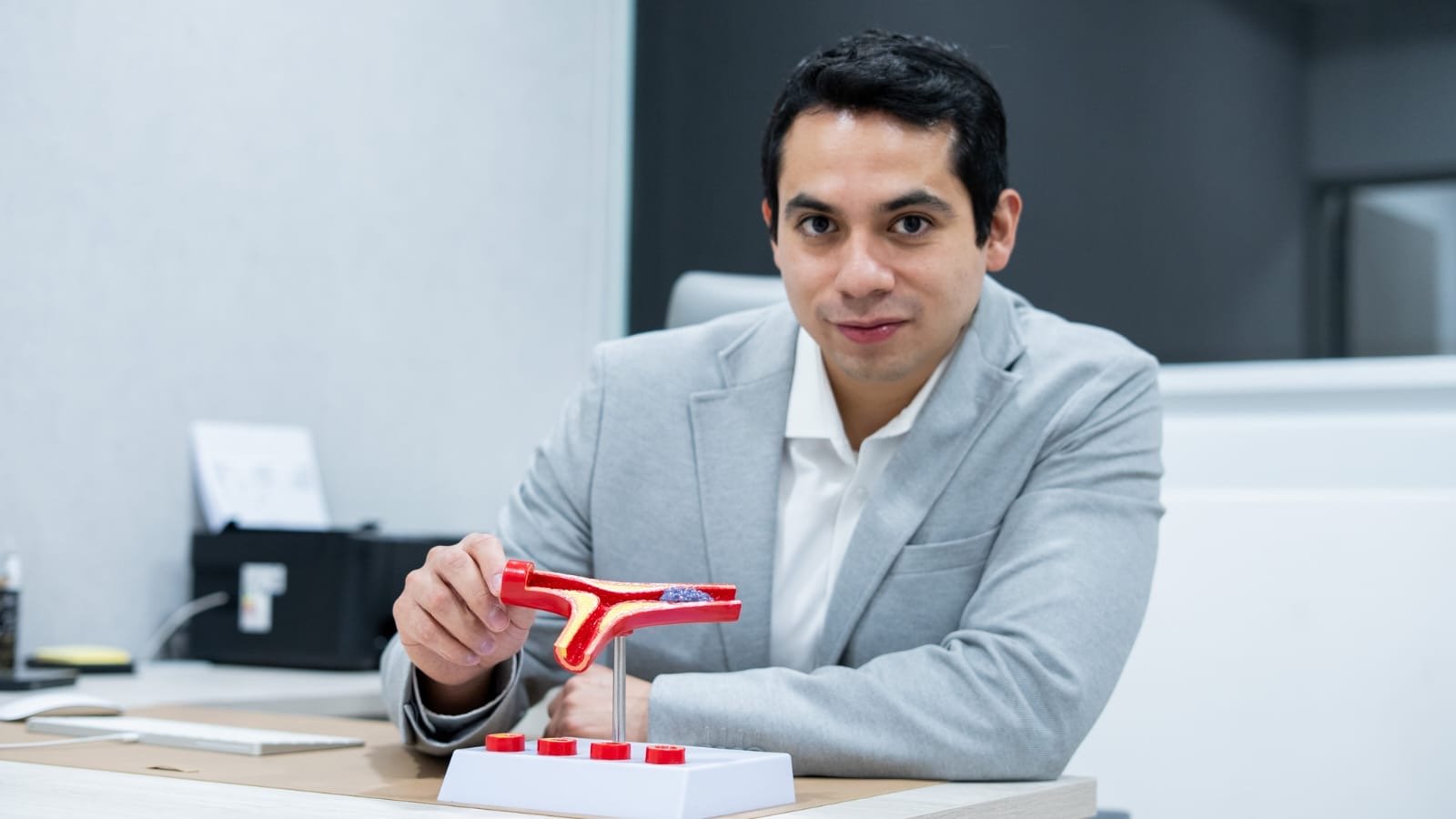 Dr. Misael Sánchez Tamariz - Angiology