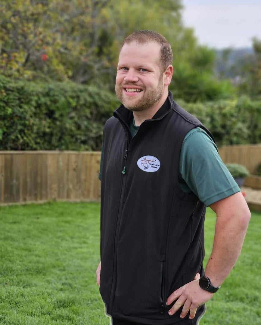 Ryan Thomas Morey - RT Landscaping