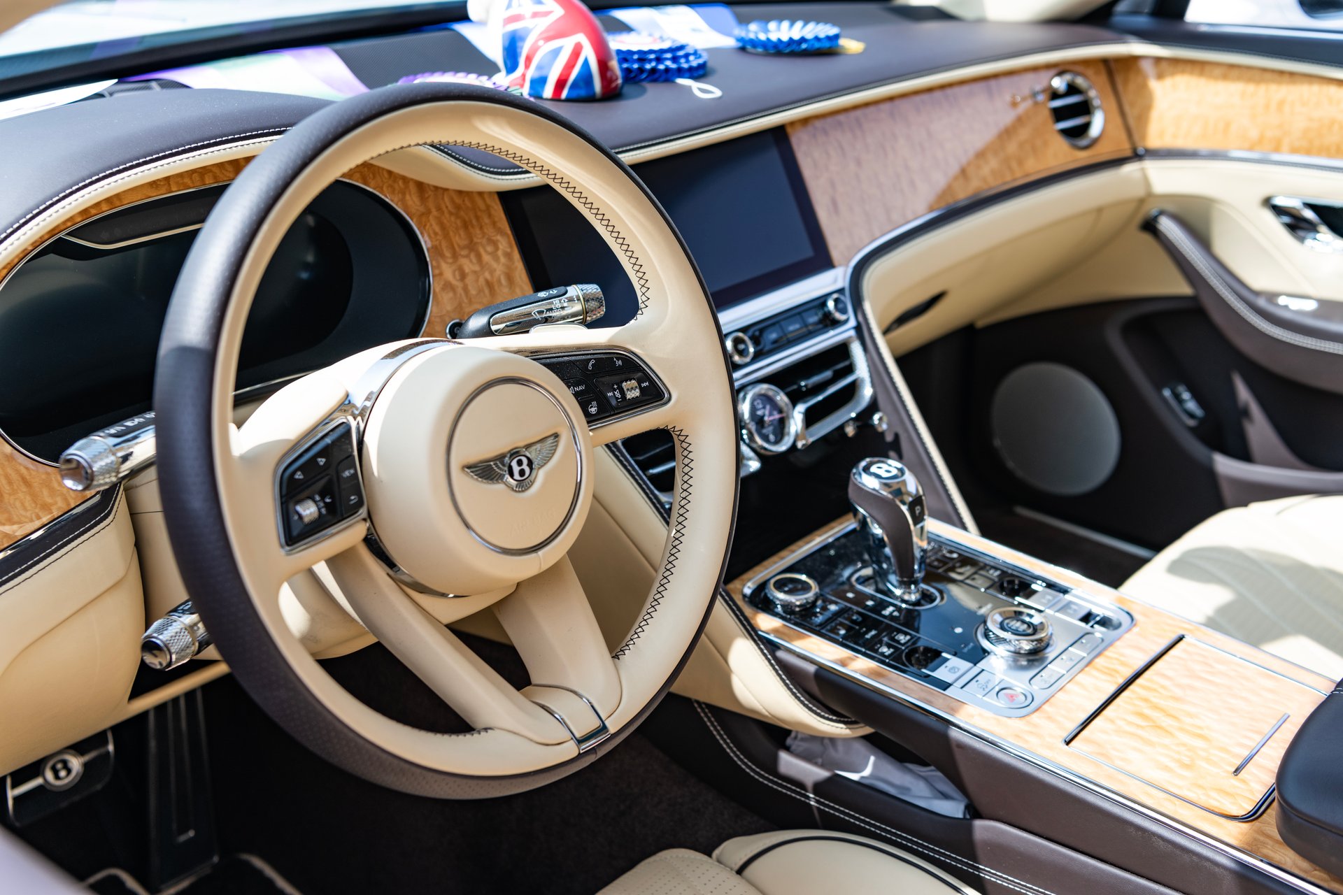 Chicago, Illinois, USA - September 08, 2024: Bentley Flying Spur V8 vehicle, interior view. white luxury car. Luxury Bentley Flying Spur V8 car. Bentley Flying Spur V8 at Chicago