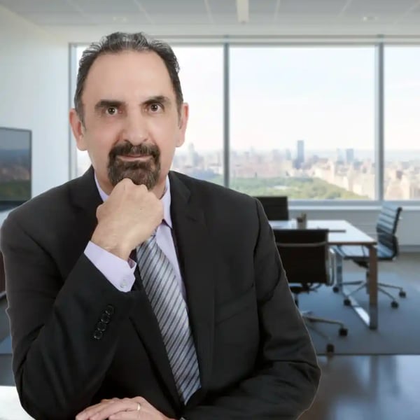 Francisco Castellanos experto en visas de inversión E-2