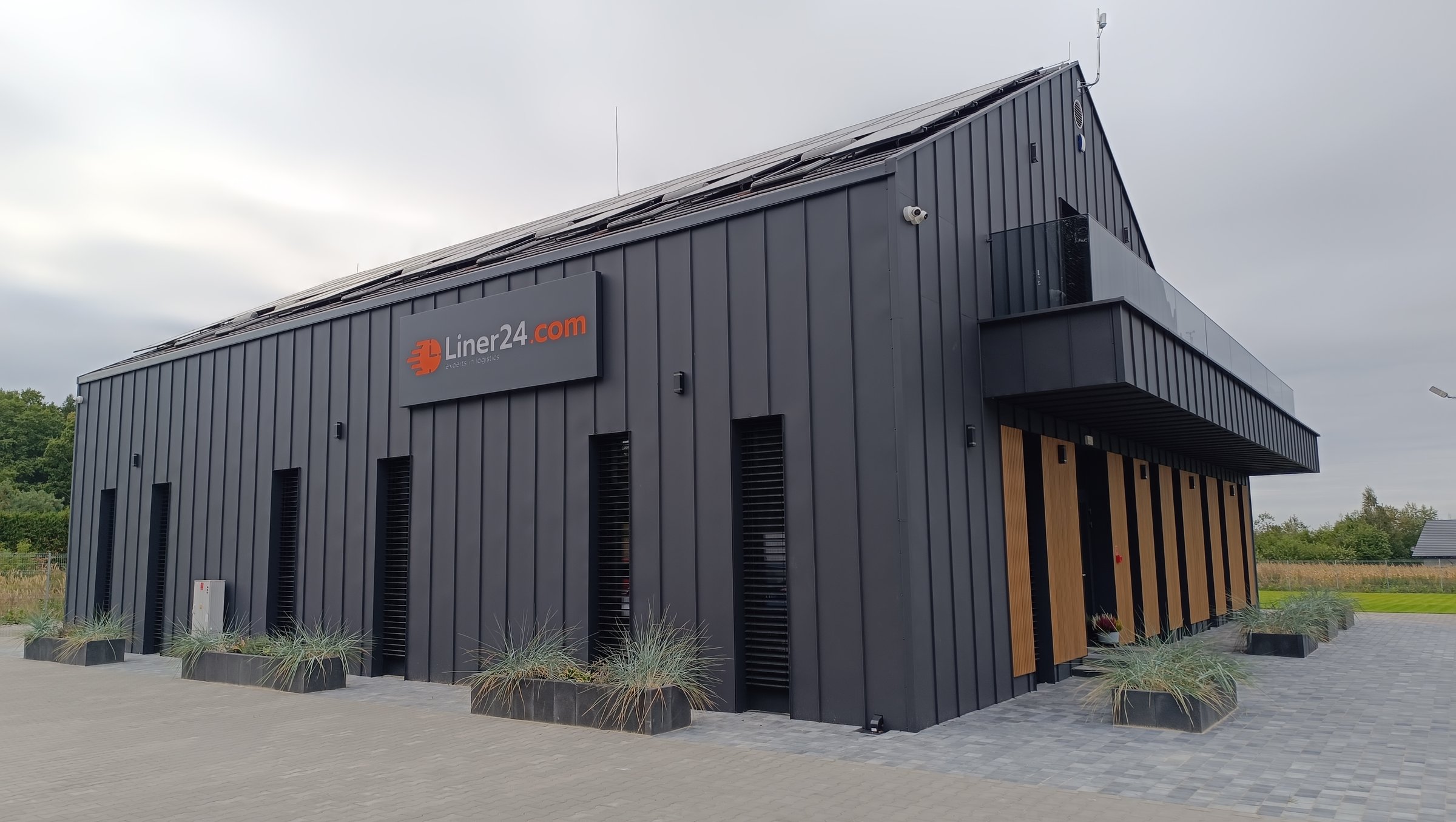 Flota ciężarówek Liner