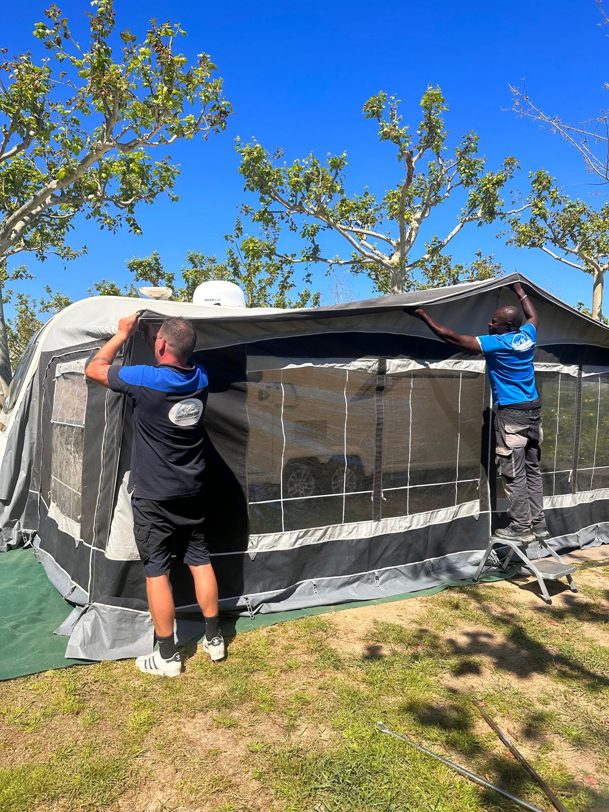 Punt Caravan Parking vehicles