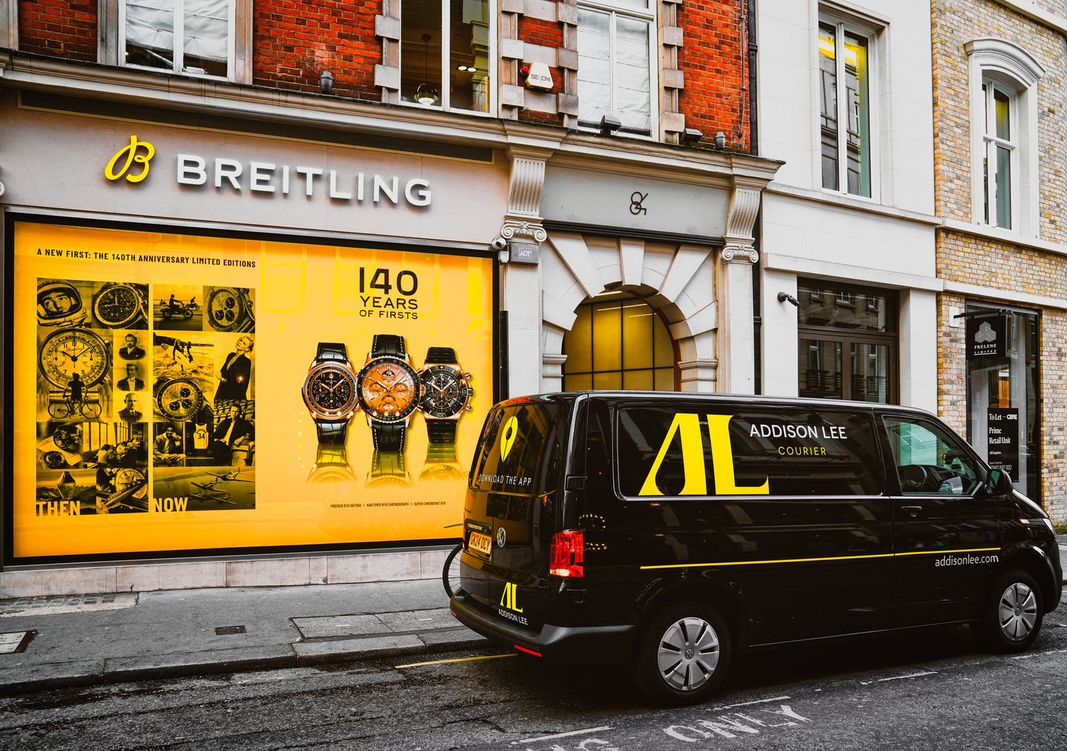 Breitling brand storefront