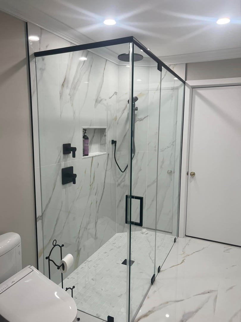 Quality bathroom transformation in Toledo OH