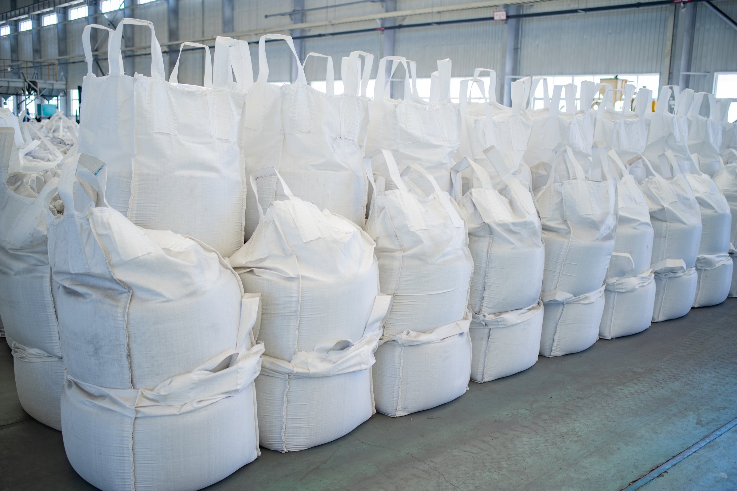 Big bag for plastic resin in warehouse factory delivery to customers,tonne bag,jumbo bag