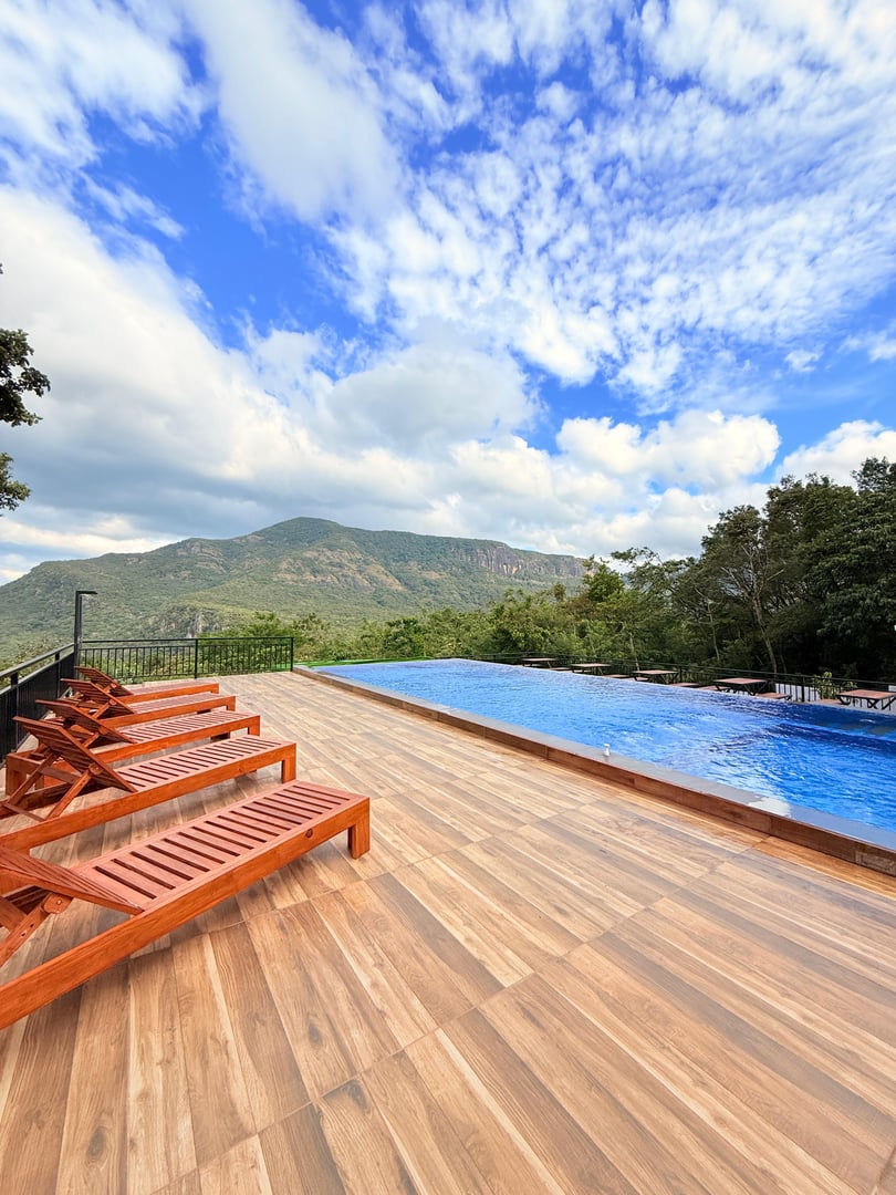 Infinity Pool View 2