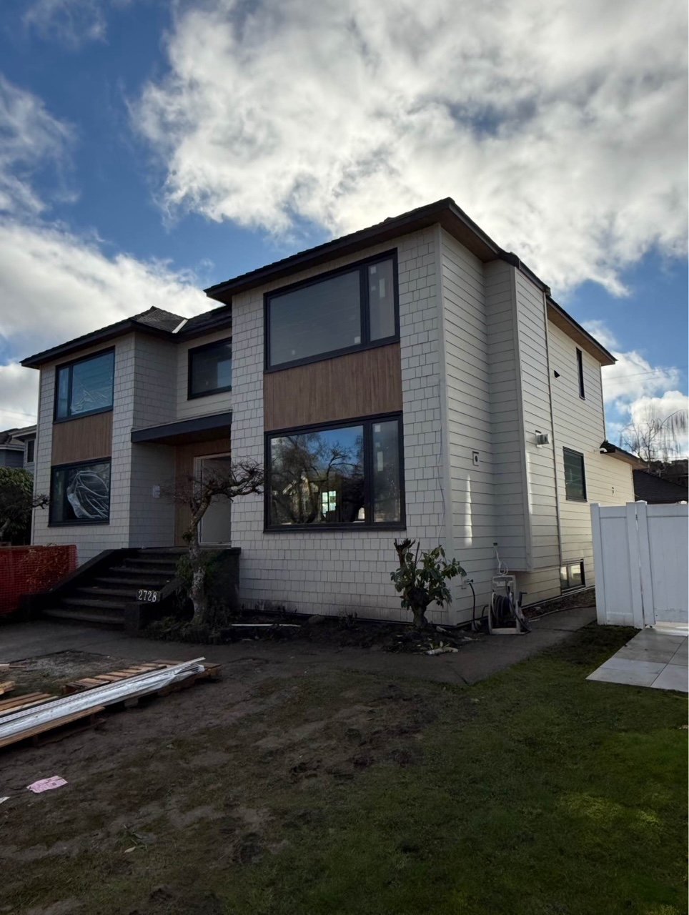Vancouver Hardie shingles and siding project