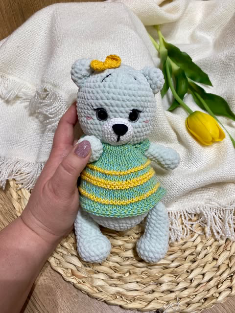 Maskotka szydełkowa