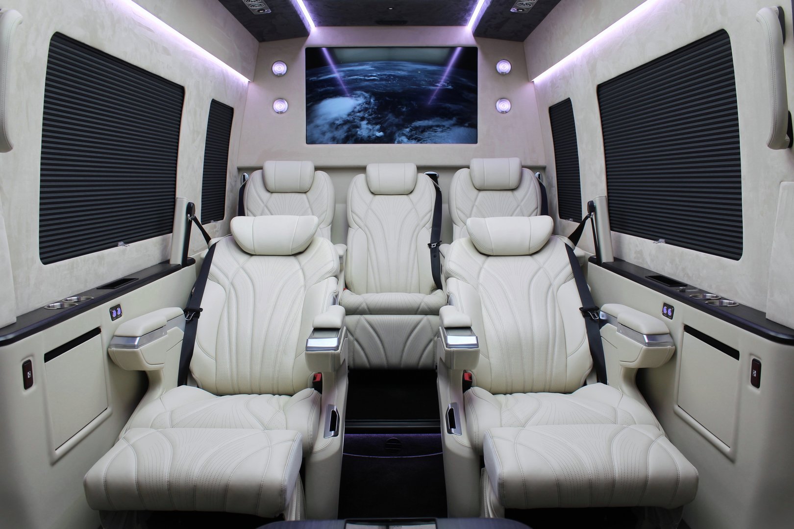 Monaco Luxury gallery image
