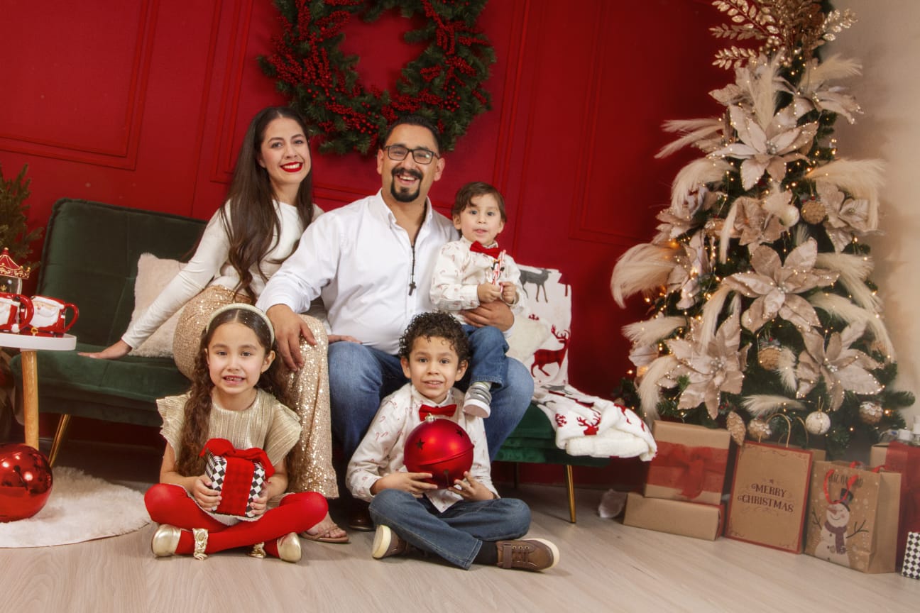 Familia García Mata - Navidad 2024, nuestro motor y motivación