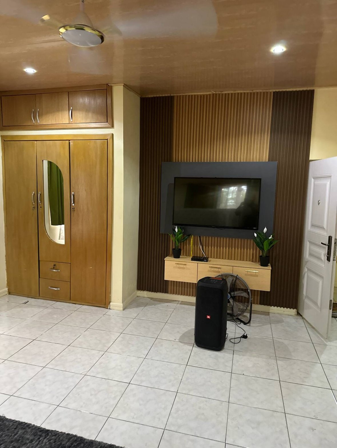 JT Executive Home interior