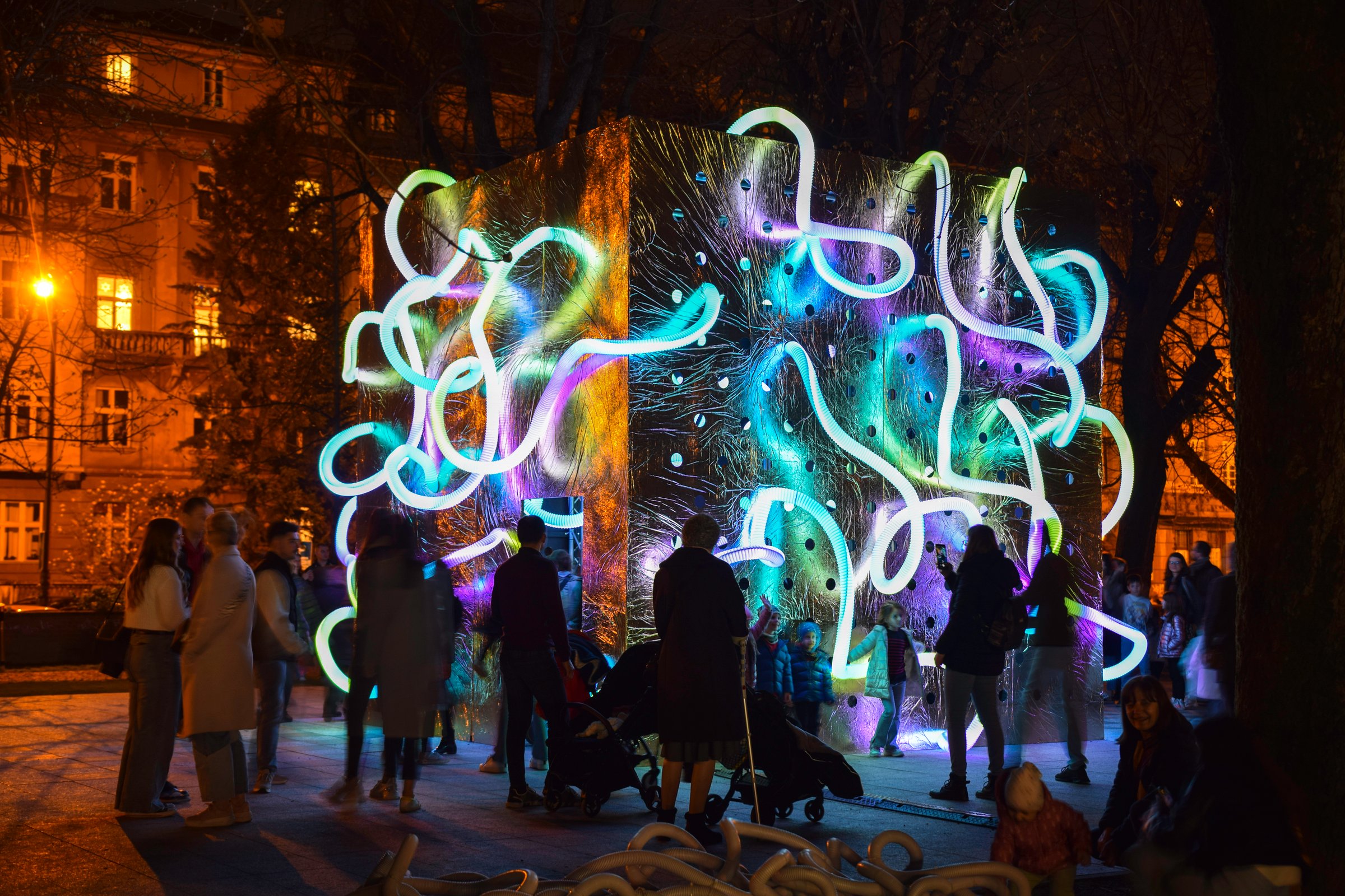 At the beginning of spring, Zagreb traditionally become a stage for spectacular light installations, projections and animations that brought the streets, parks, squares and other popular locations throughout the city to life