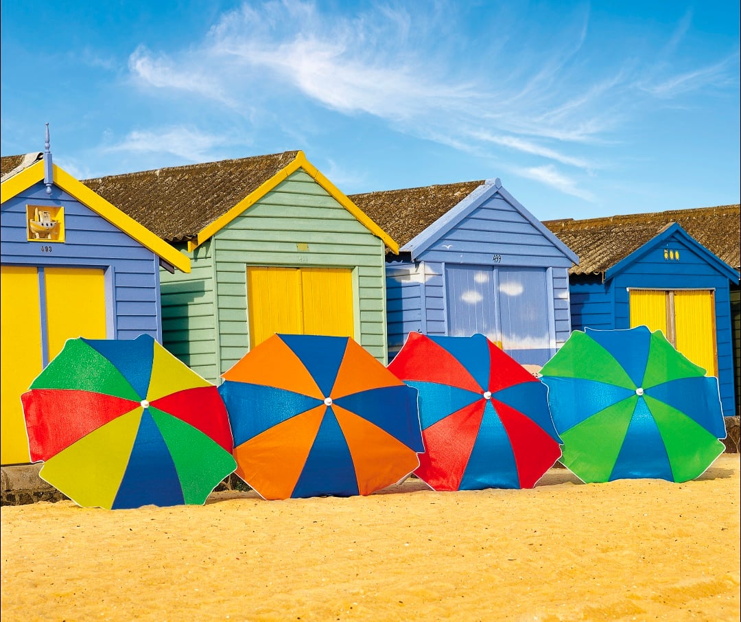 Beach shack summer painting