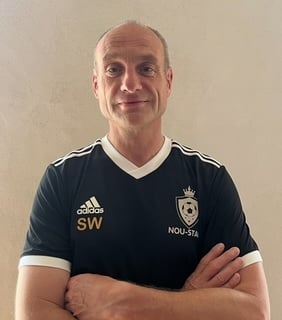 Head Coach Steve Waters