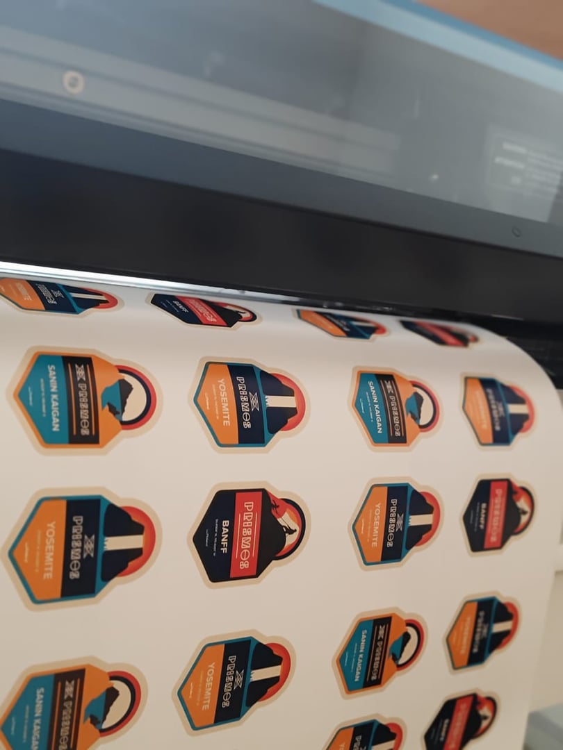 Etiquetas y stickers premium personalizados de Studio Imagene