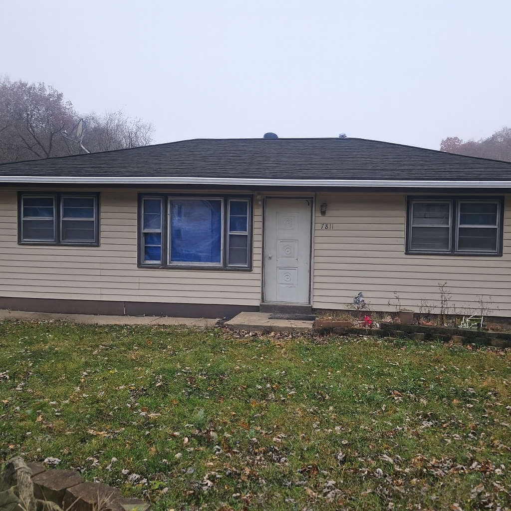 Before full exterior replacement in Arnold, Missouri