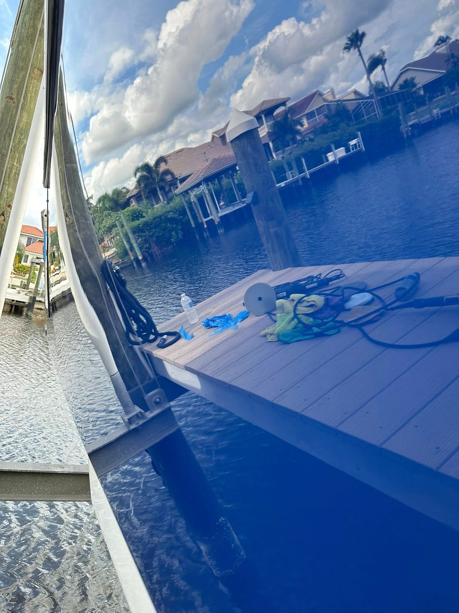 Smooth gelcoat restoration finish