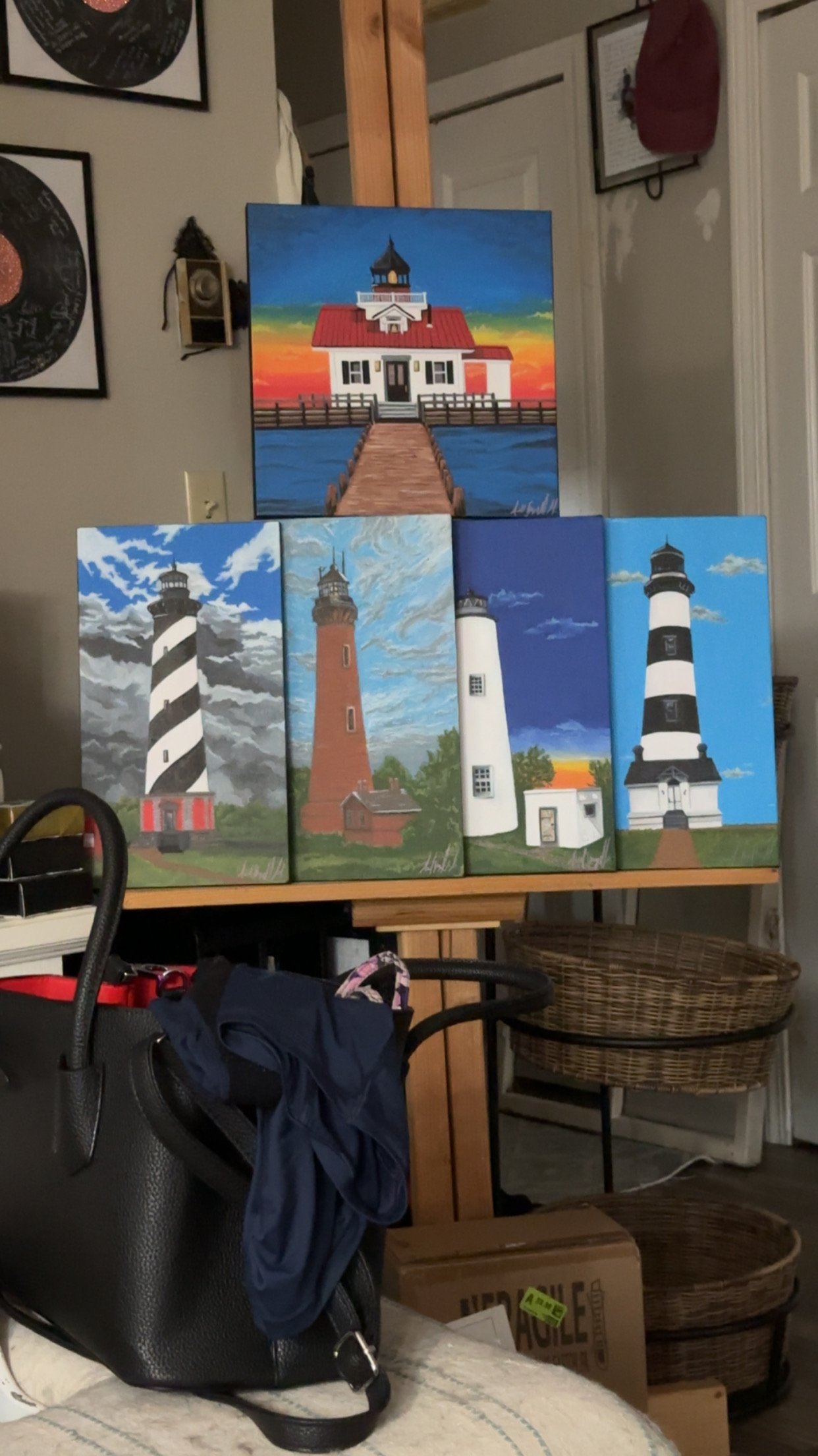 Store gallery showcase