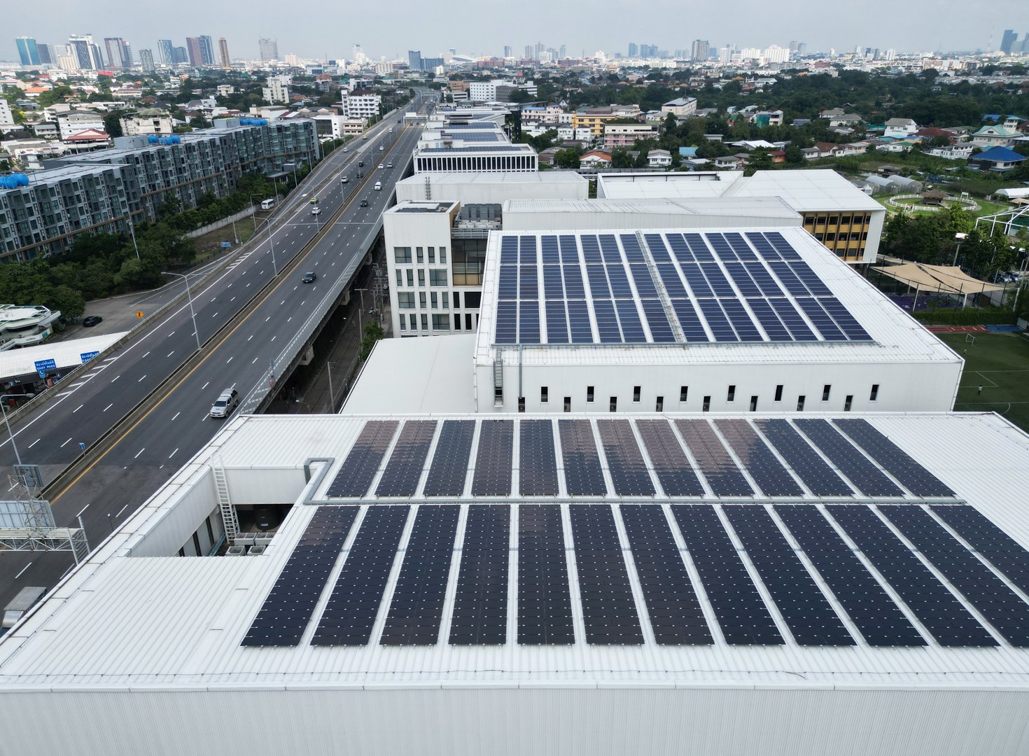 Solar power station onฺ building rooftop