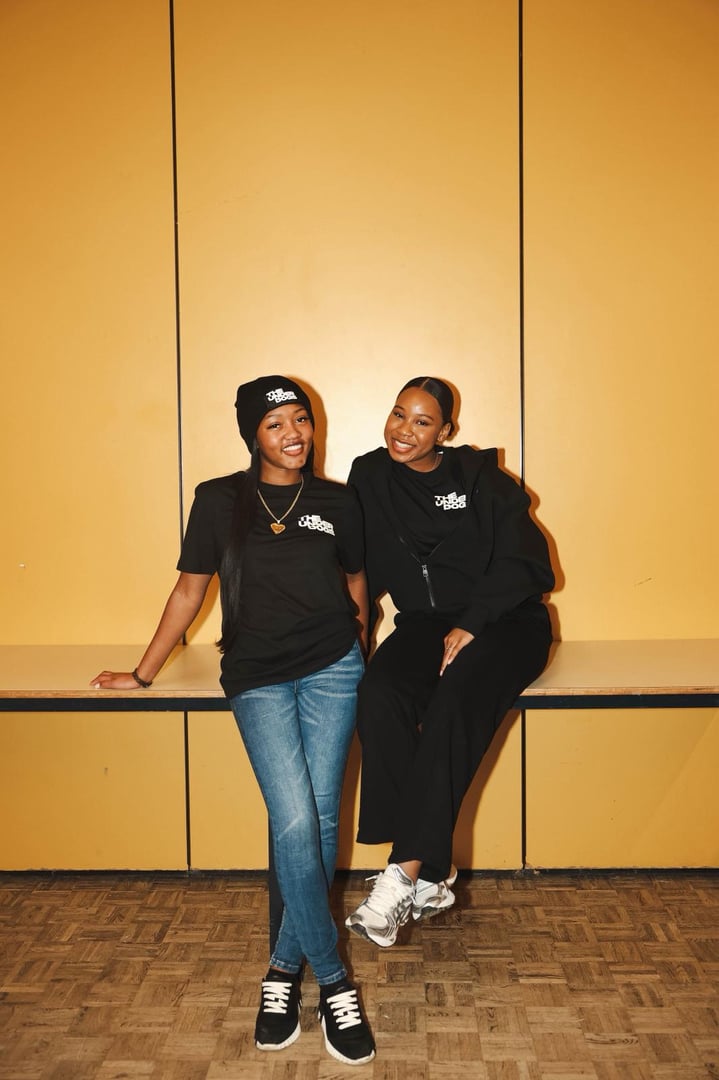 Girls Club & Underdogs Dancers