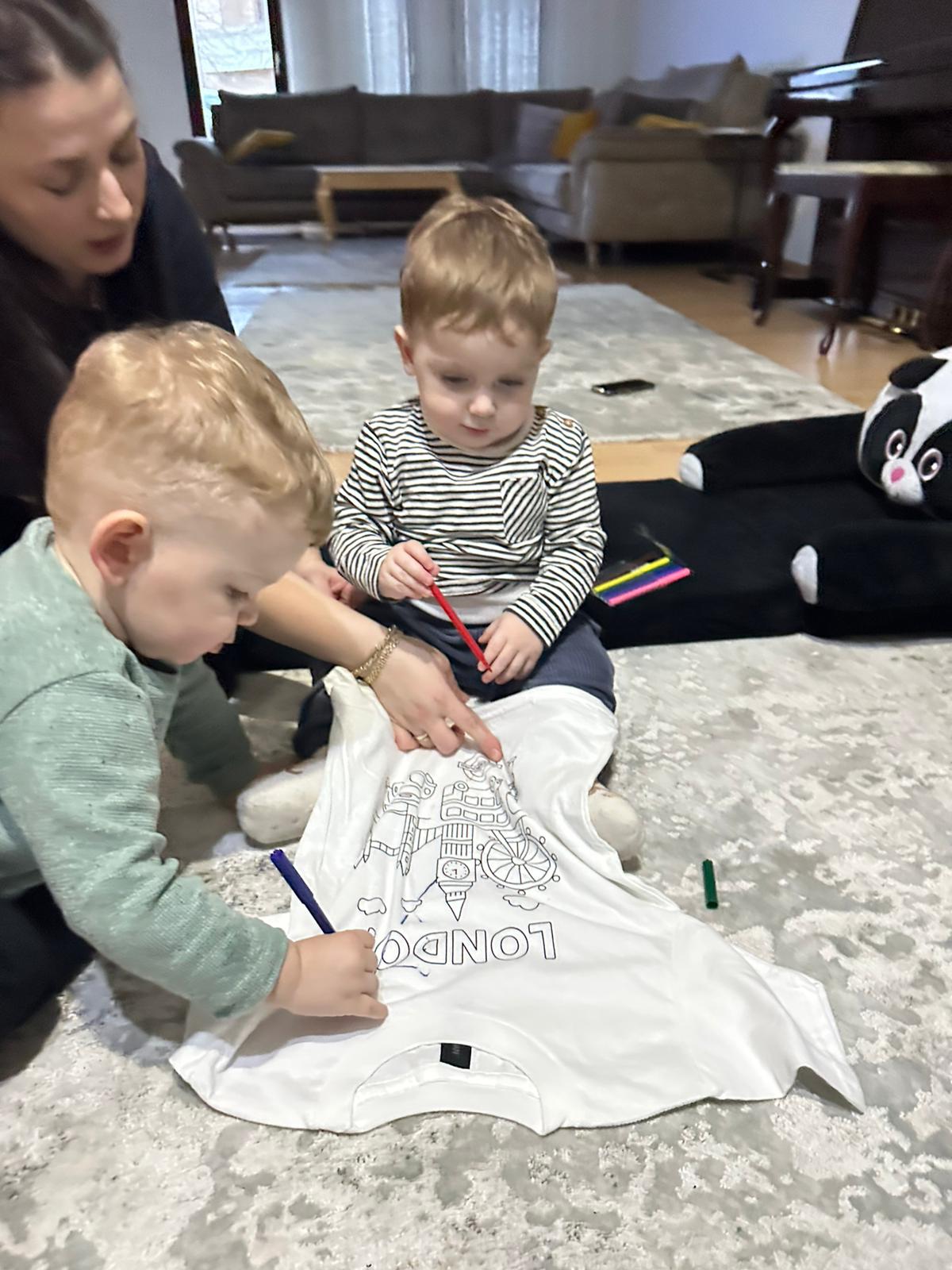 Coloured London T-shirt with Big Ben and London Eye design
