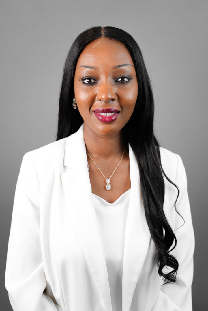 Gloria Ntwali - Graphic Designer