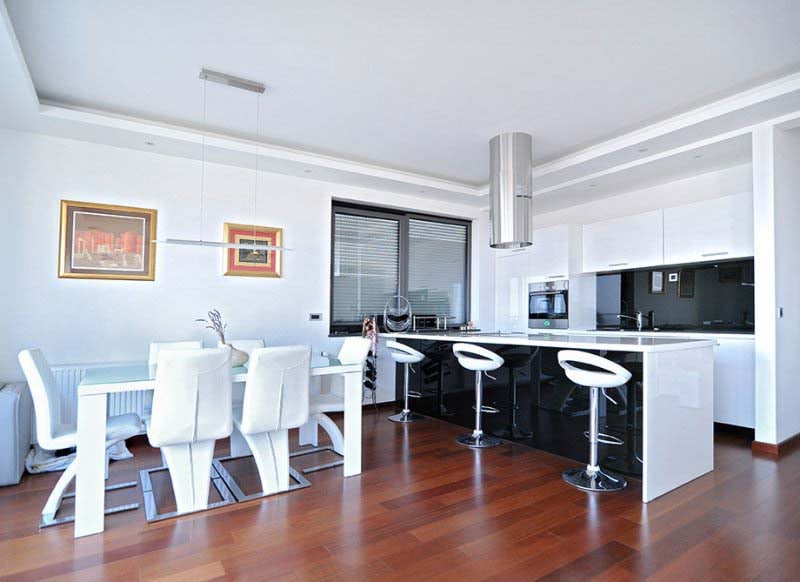 Kuhinja po mjeri crno-bijeli visoki sjaj s otokom