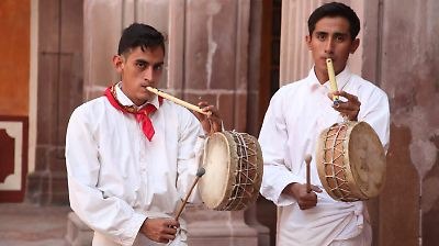 Tunditos en actuación