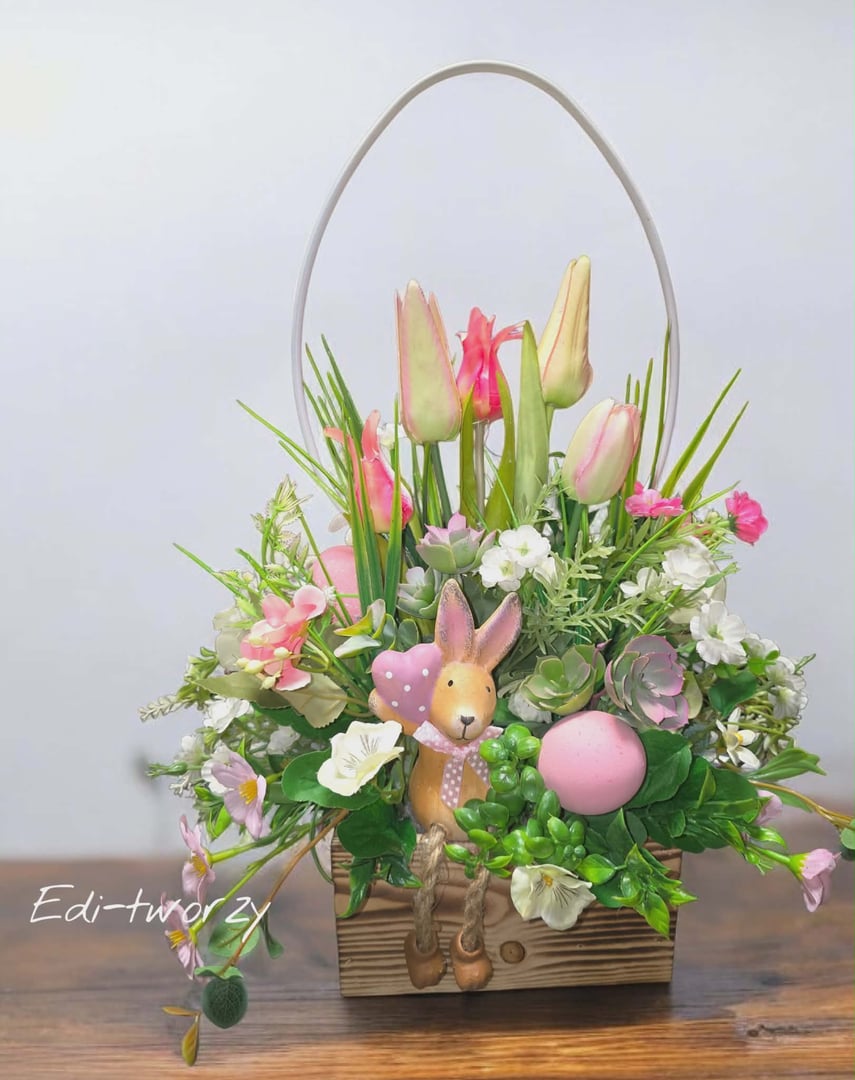 Kompozycja kwiatowa 120 zł