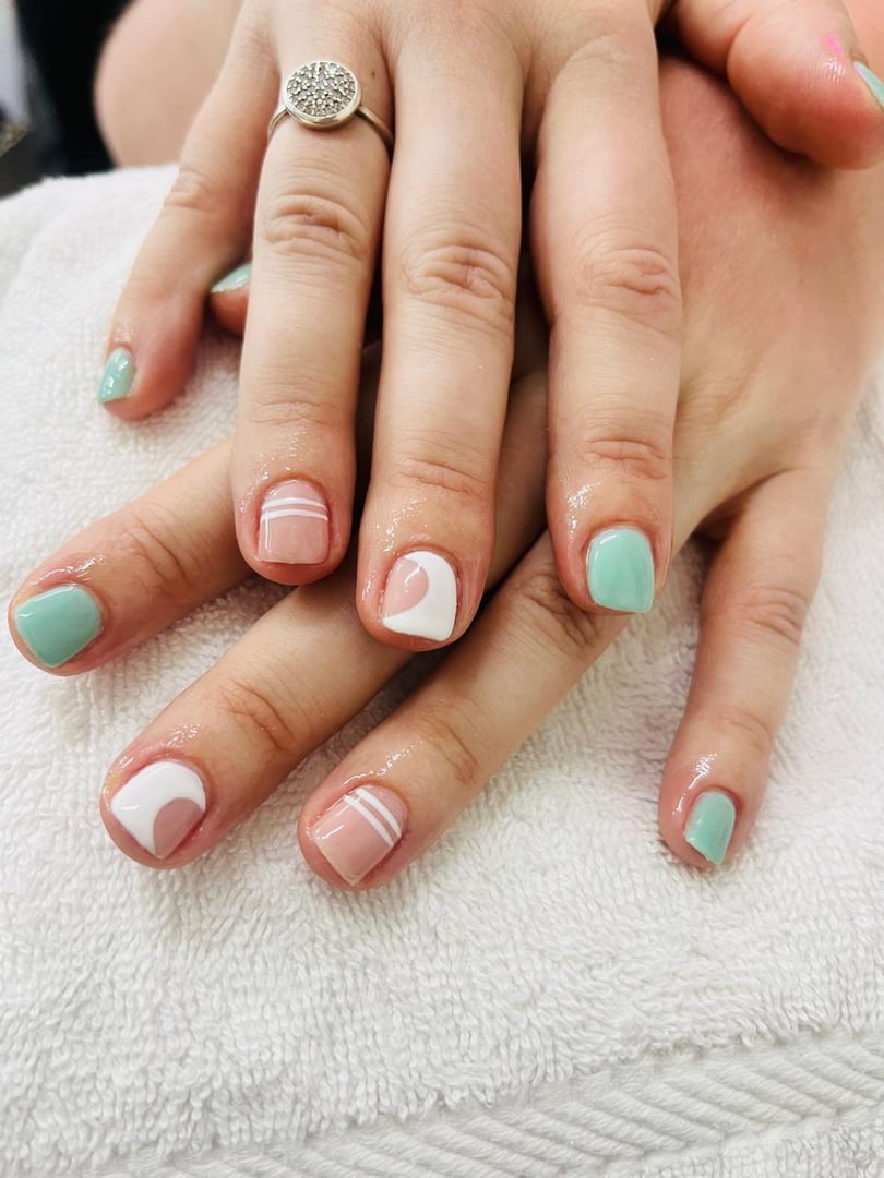 Tips Nail Salon - Servicios profesionales de manicure