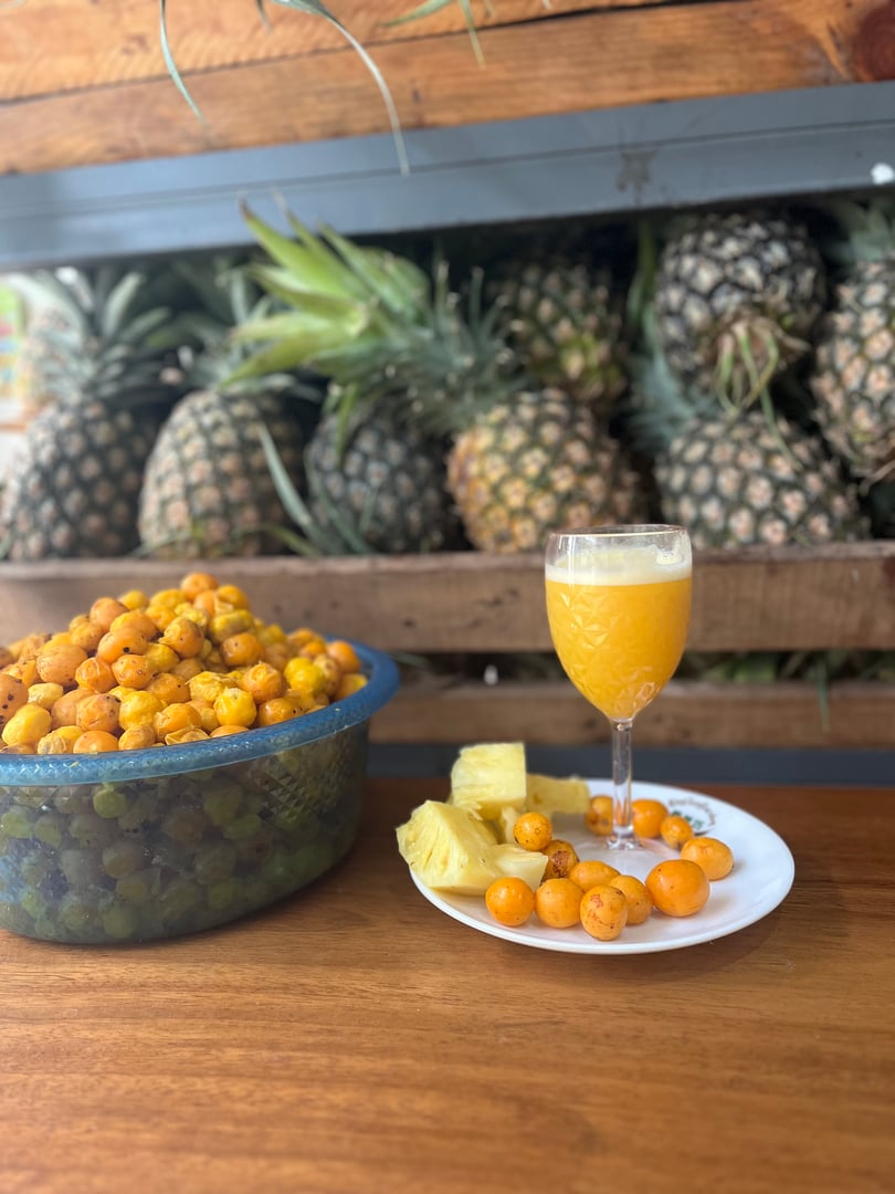 sumo-de-gajaja-com-ananas-em-luanda