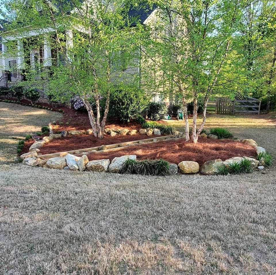 Synthetic straw mulch installation