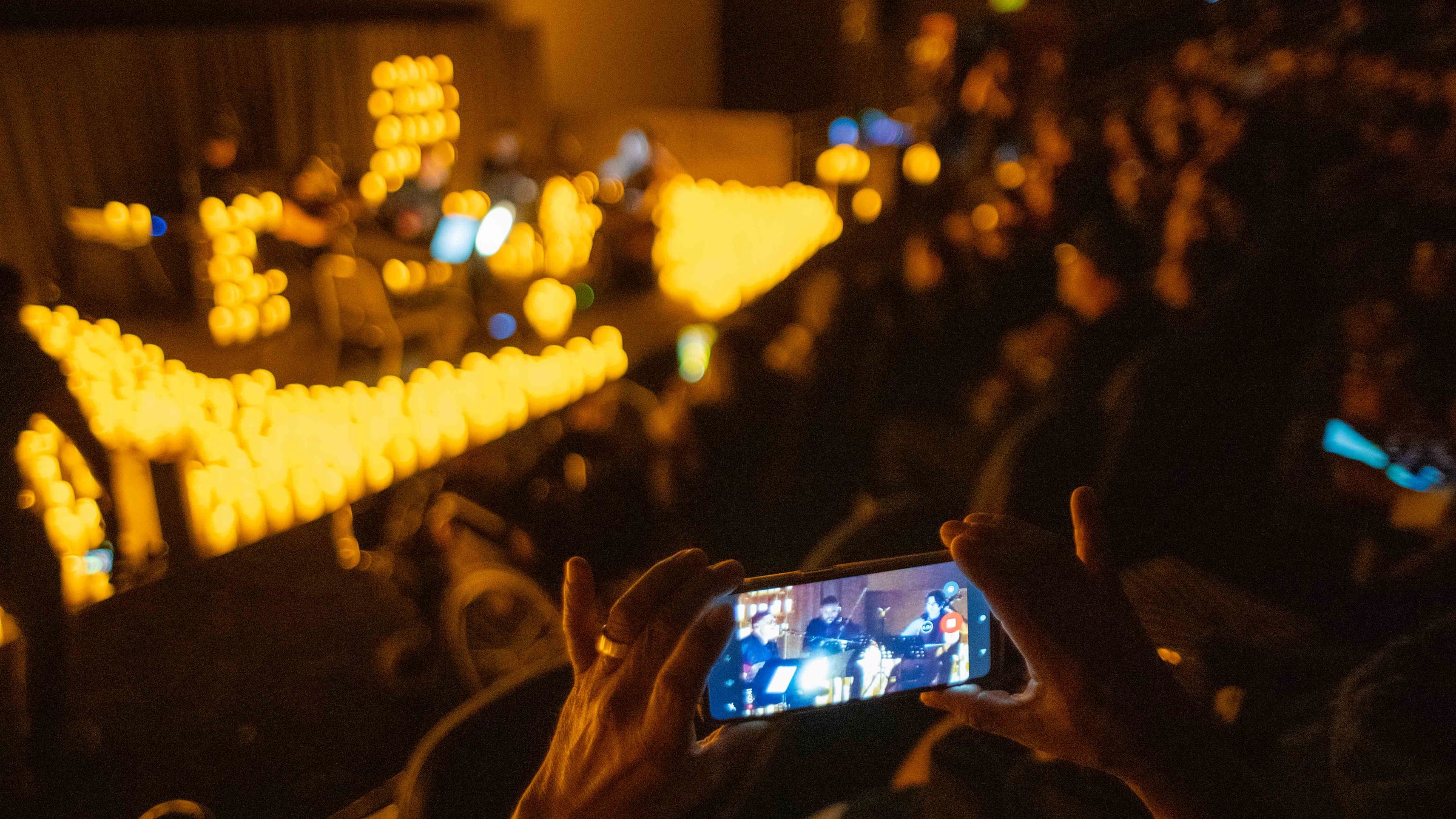Evento Entre Velas Mexicali - Detalle de la presentación musical