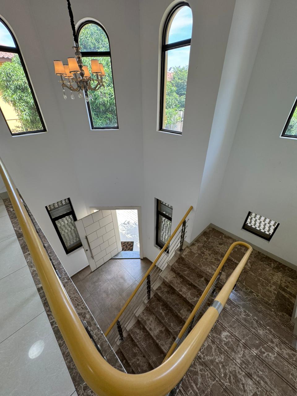 Vivenda V4 - Condomínio Jardim de Rosas