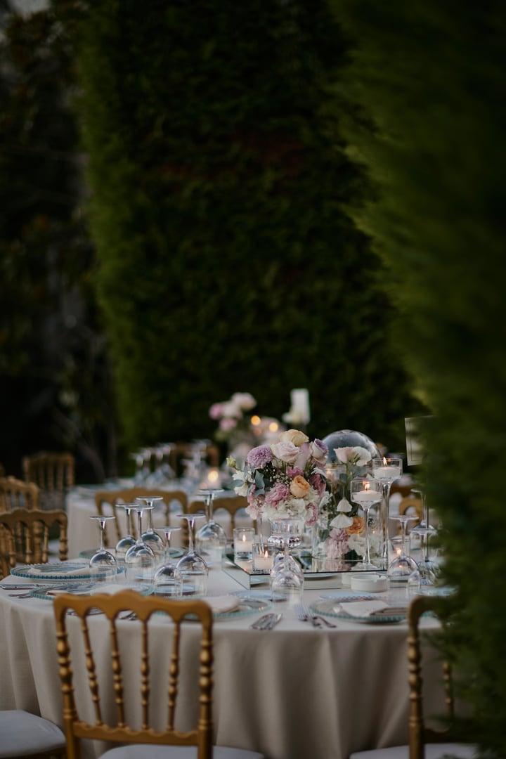 Wedding table centerpiece