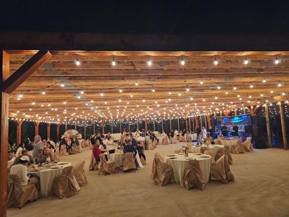 Beautiful wedding celebration at Veslo Wedding Venue