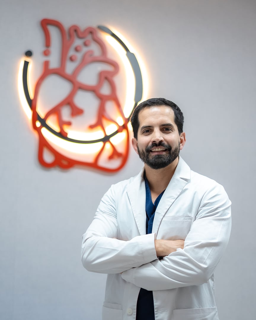 Dr-Nicholas-Flores-Cardiologo-Intervencionista-CDMX