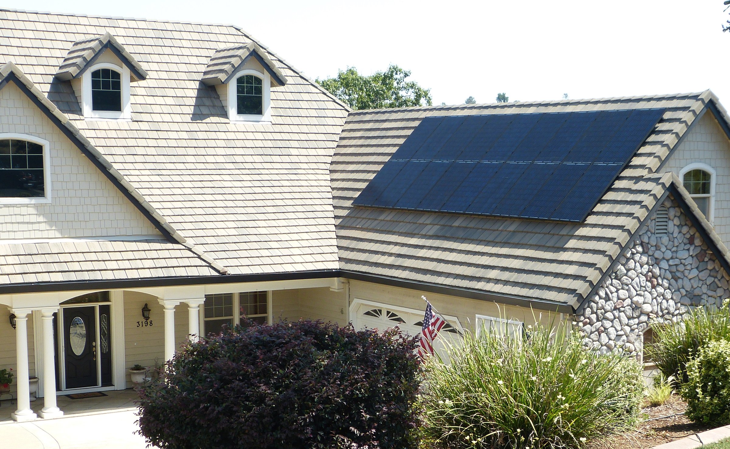 Custom residential solar installation
