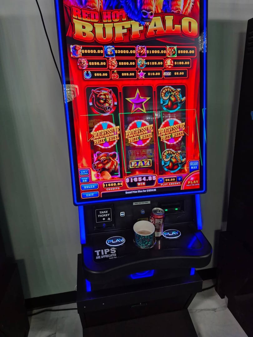 Winner at Lady Luck Skill Games