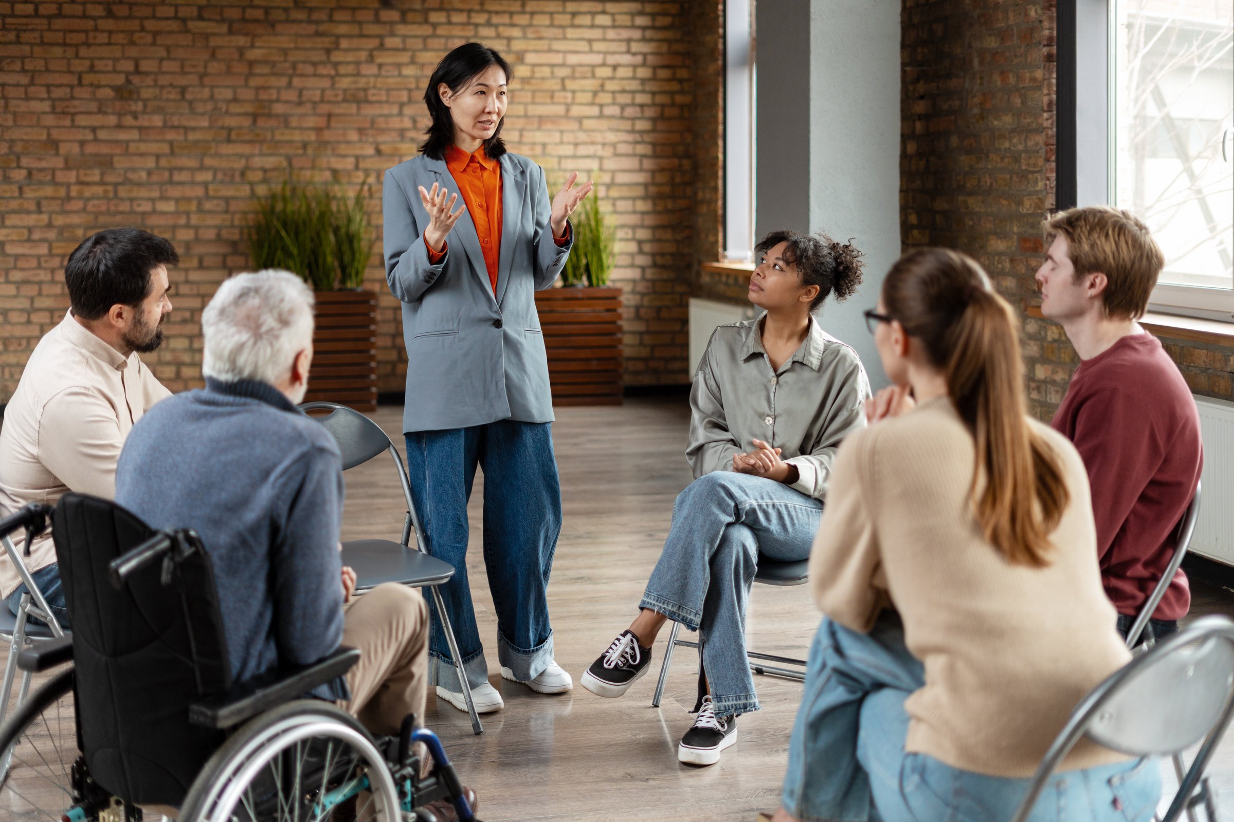 Diverse group in educational session