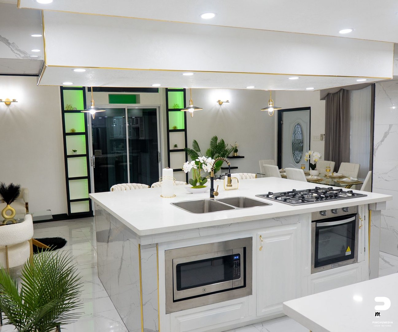 Solara Villa Space