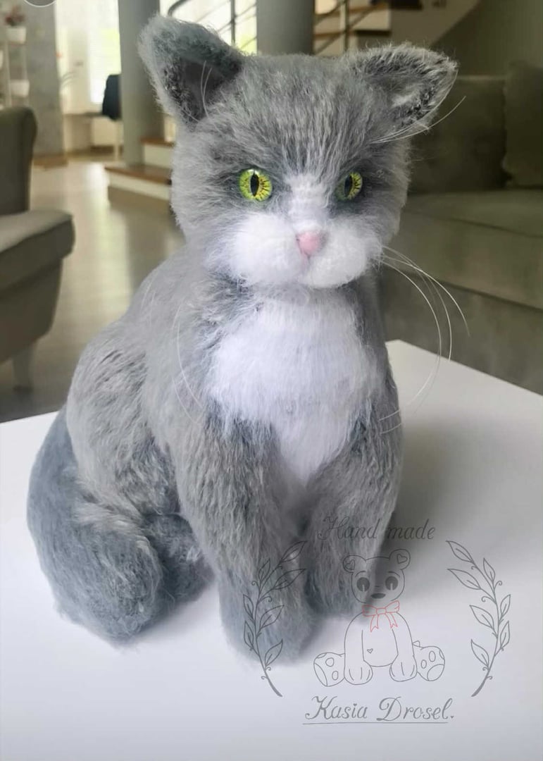 Maskotka szydełkowa