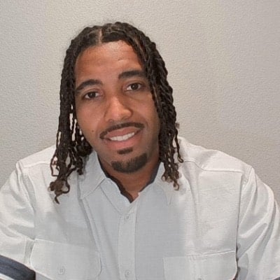 Brother Coop the Giraffro