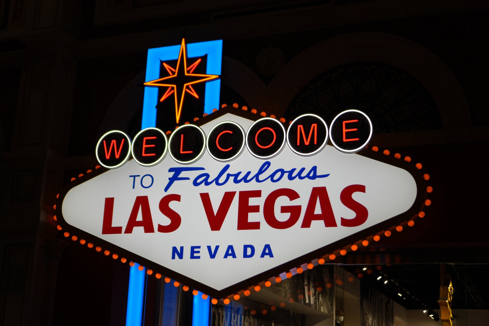 Welcome to Fabulous Las Vegas Sign