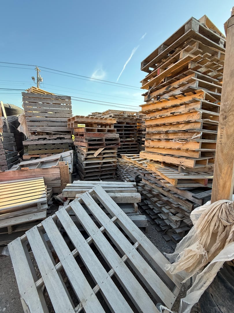 Pallet removal service