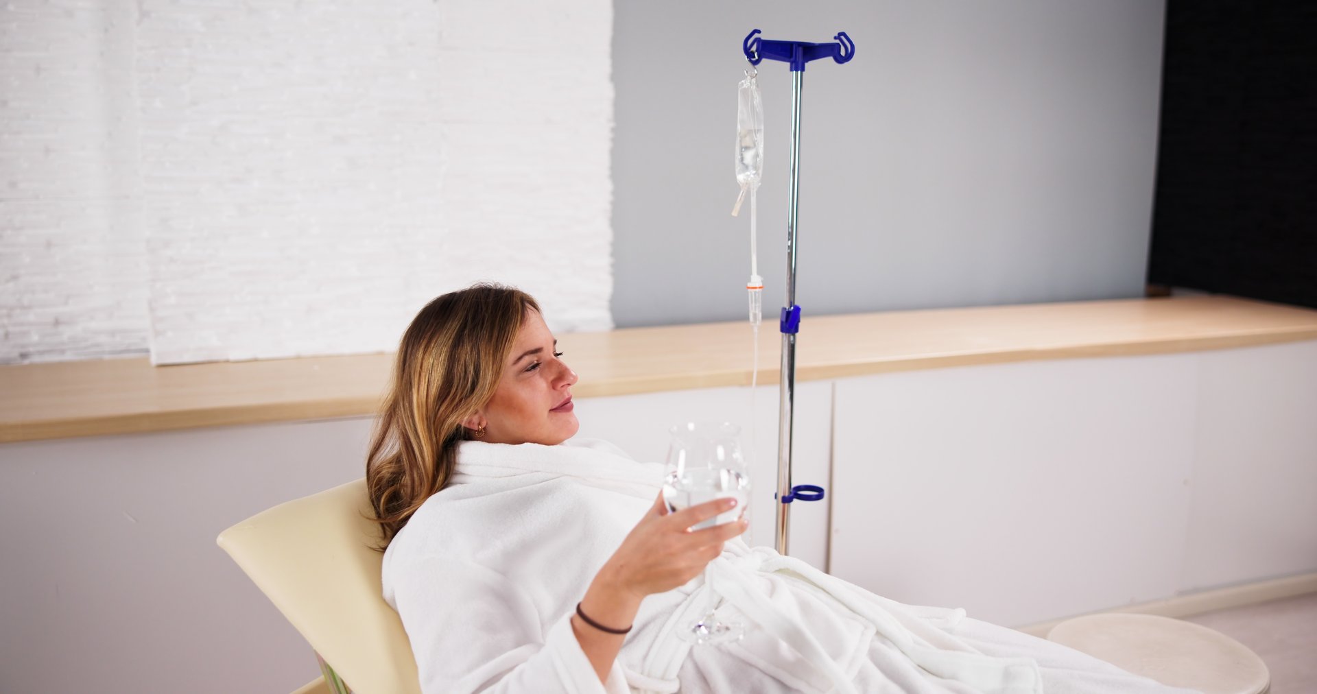 Vitamin Therapy Iv Drip Infusion In Women Blood