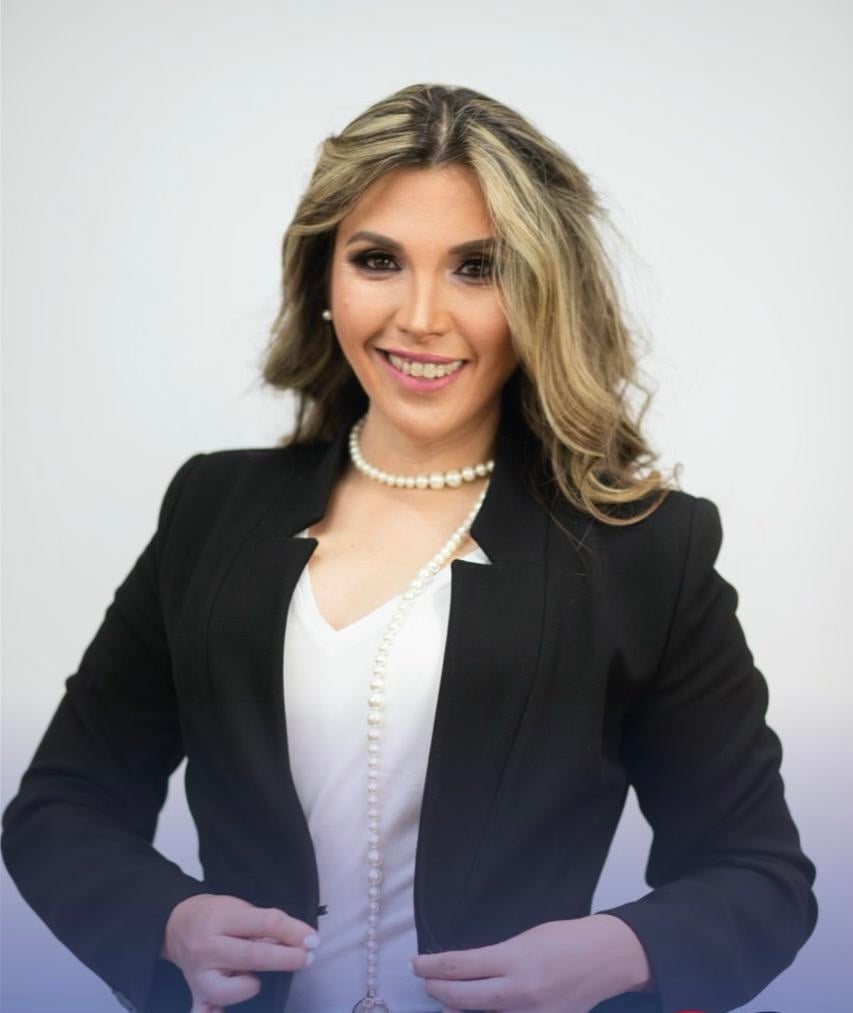 Yanela Garcia Dosal - Asesora de Seguros