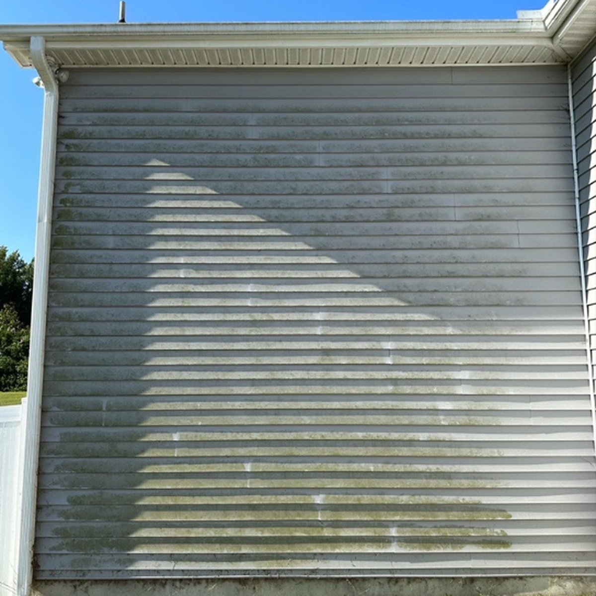 After house soft washing in Youngsville NC - clean siding