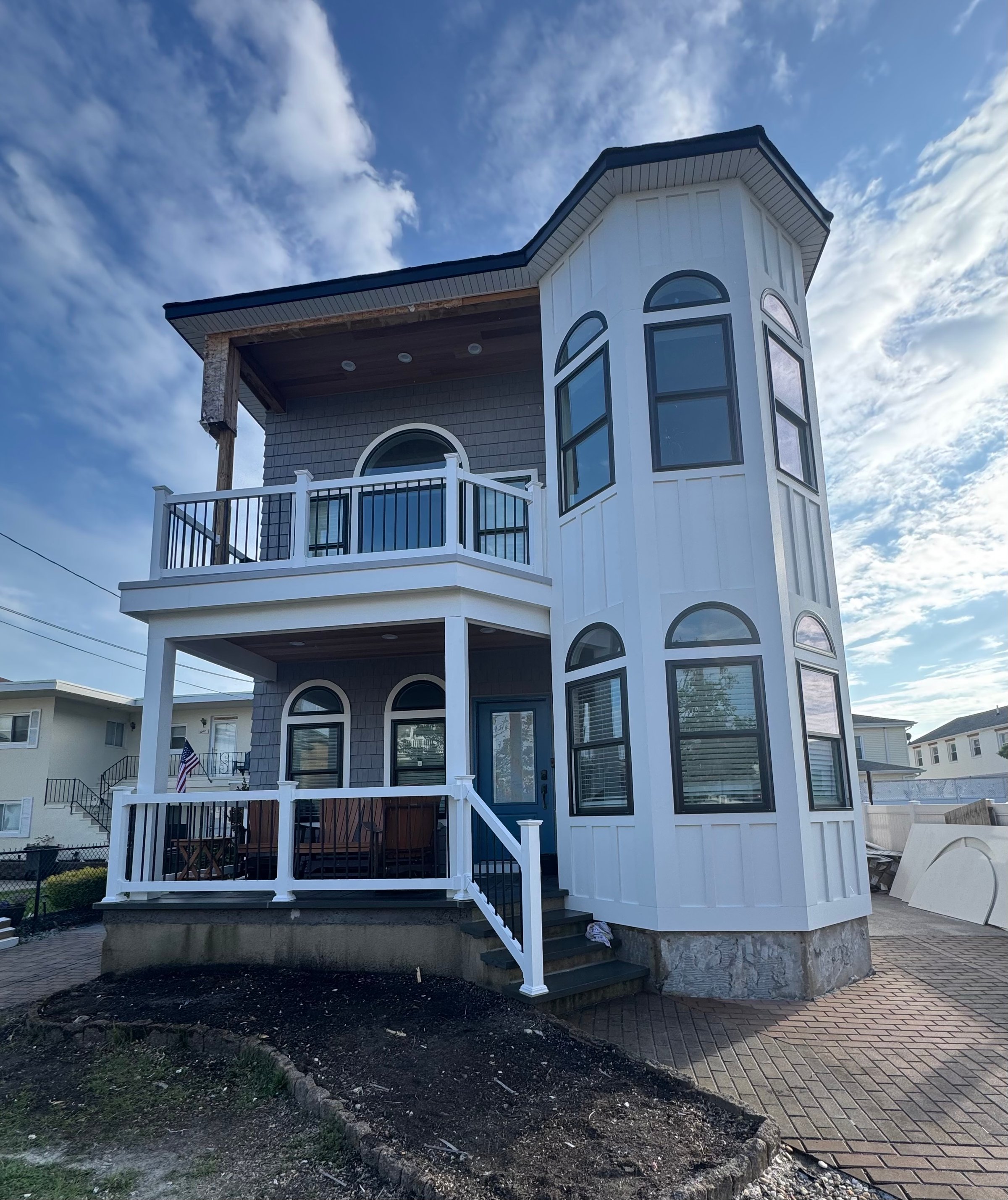 Aleczander Construction siding project